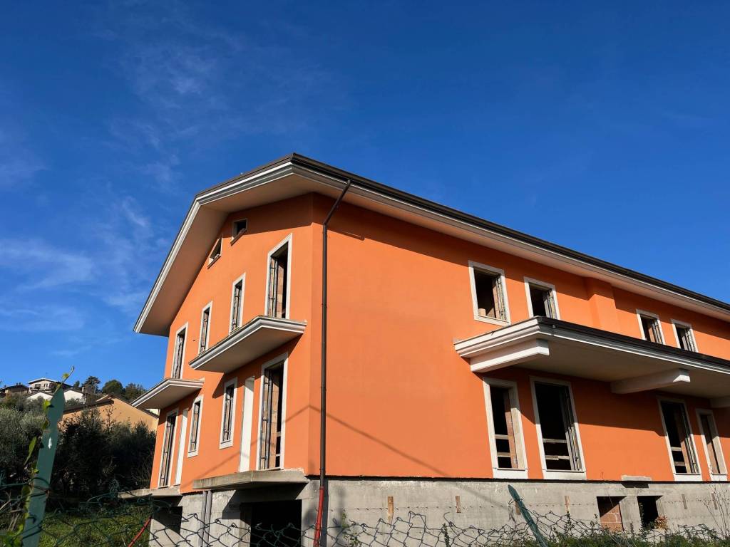 casa indipendente in vendita ad Anagni in zona Osteria della Fontana