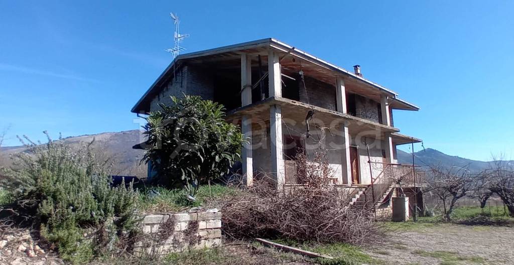 casa indipendente in vendita ad Anagni