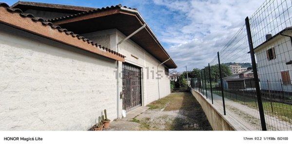 capannone in vendita ad Anagni in zona Osteria della Fontana