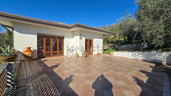 casa indipendente in vendita ad Anagni