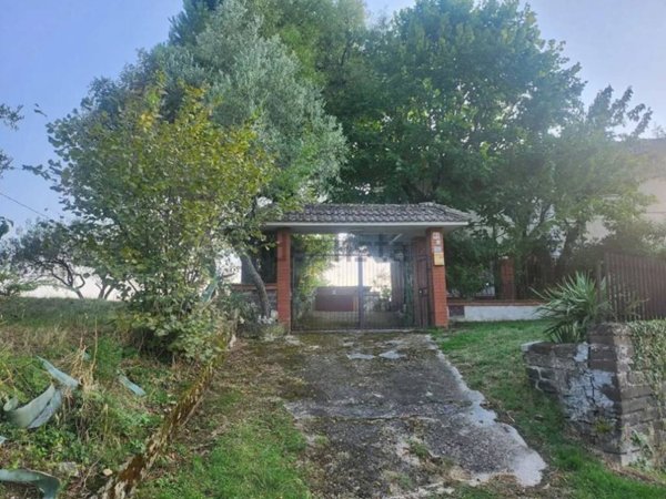 casa indipendente in vendita ad Anagni