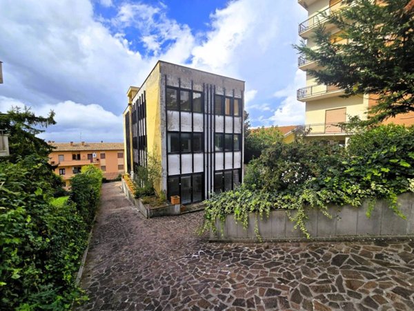 intera palazzina in vendita ad Anagni