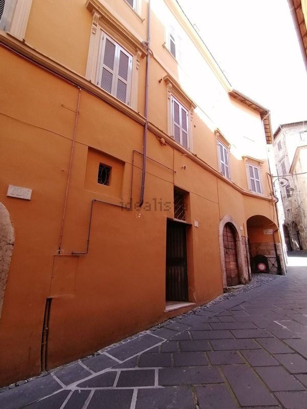 ufficio in vendita ad Anagni