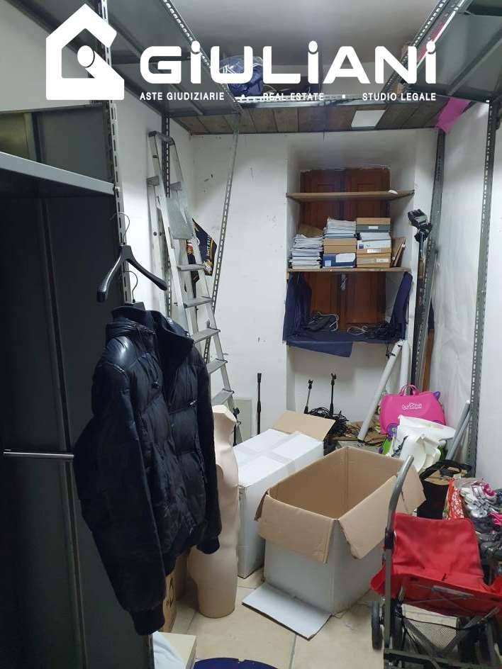 negozio in vendita ad Anagni