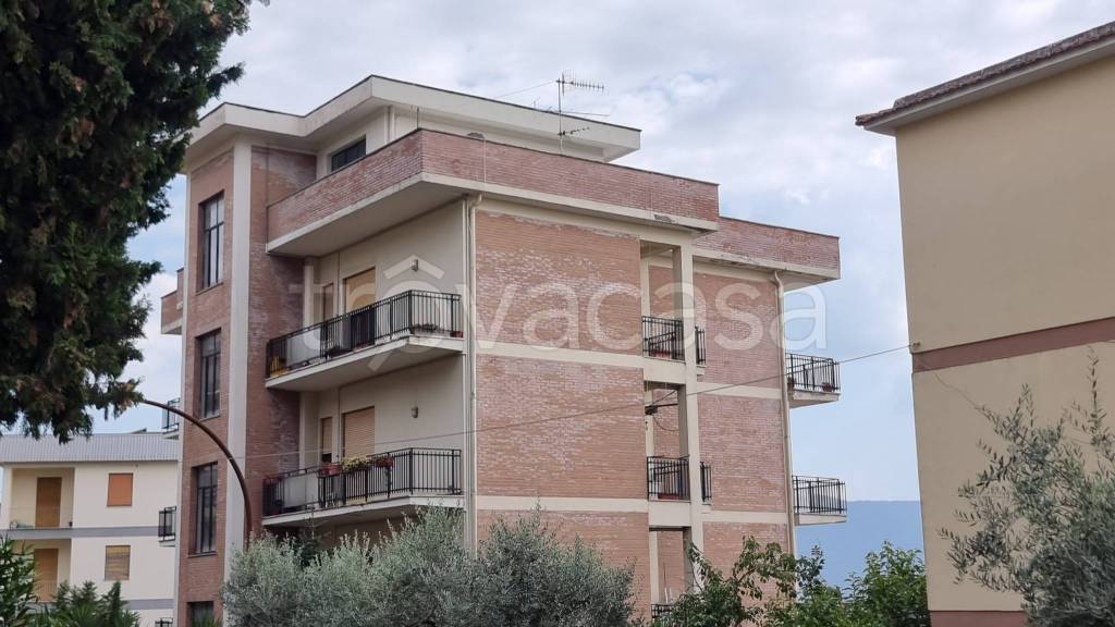 appartamento in vendita ad Anagni in zona Osteria della Fontana