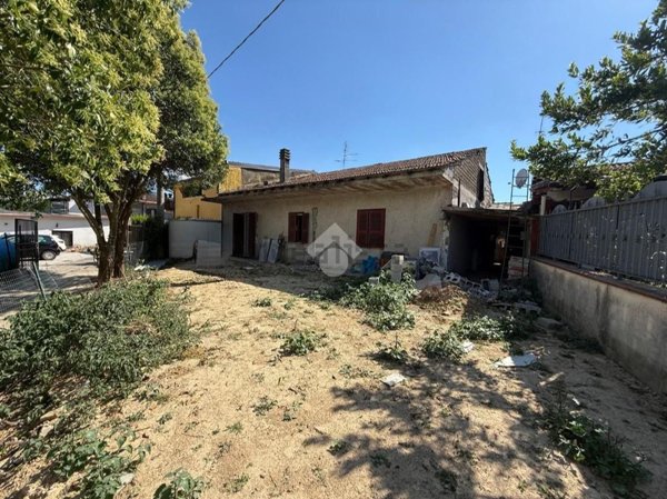 appartamento in vendita ad Anagni in zona Osteria della Fontana