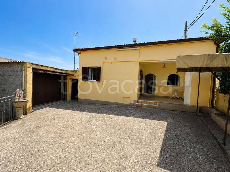 casa indipendente in vendita ad Anagni in zona San Filippo