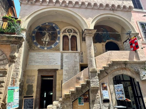 negozio in vendita ad Anagni