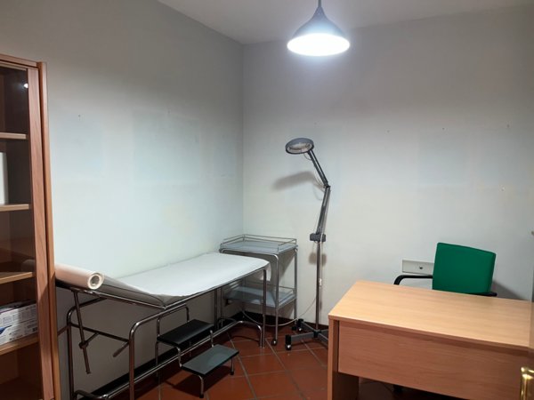 locale commerciale in vendita ad Anagni