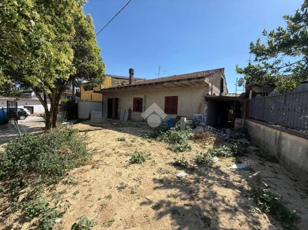casa indipendente in vendita ad Anagni in zona San Filippo