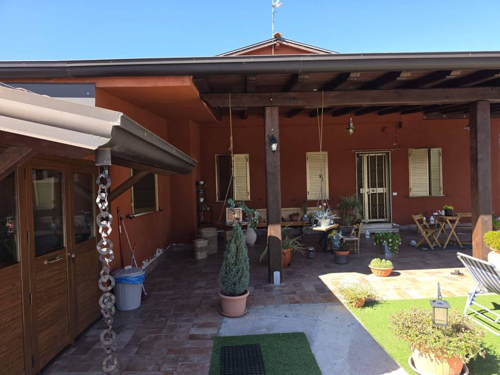 casa indipendente in vendita ad Anagni