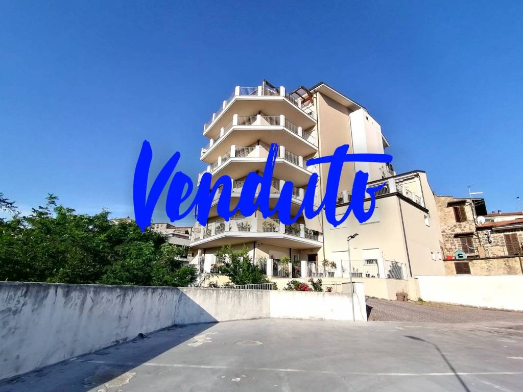 appartamento in vendita ad Anagni in zona Osteria della Fontana