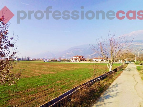 terreno agricolo in vendita ad Aquino