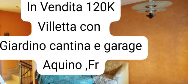 casa indipendente in vendita ad Aquino