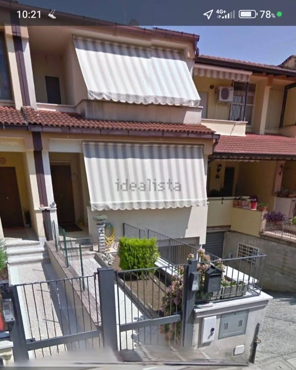 casa semindipendente in vendita ad Aquino