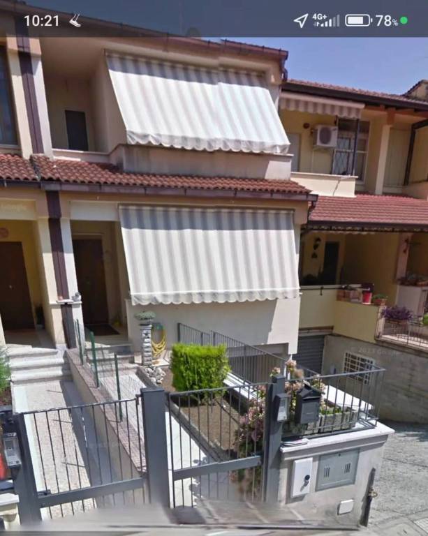 casa indipendente in vendita ad Aquino
