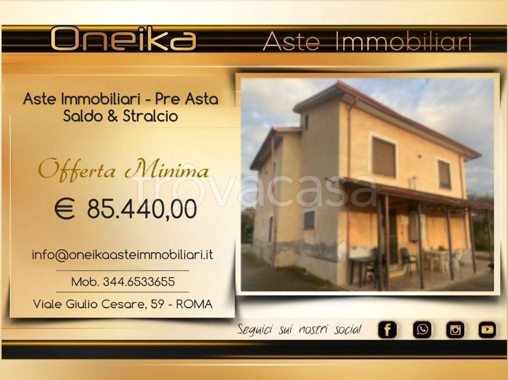 casa indipendente in vendita ad Aquino
