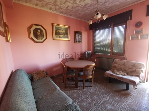 casa indipendente in vendita ad Aquino