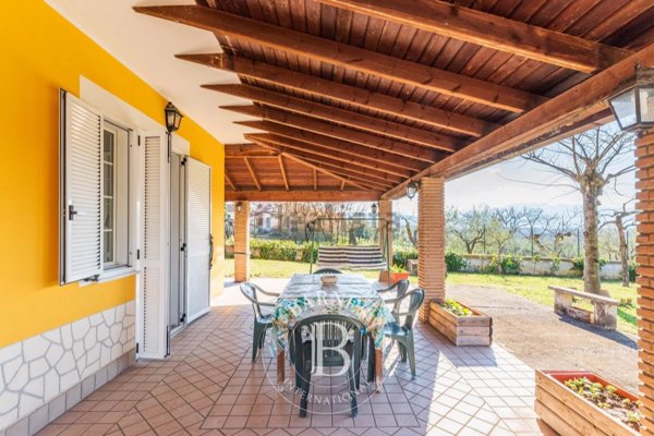 casa indipendente in vendita ad Arce