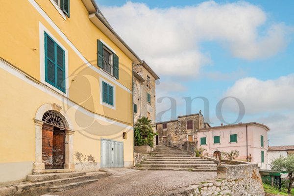 appartamento in vendita ad Arce