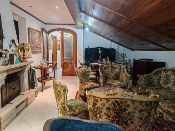 casa indipendente in vendita ad Arce