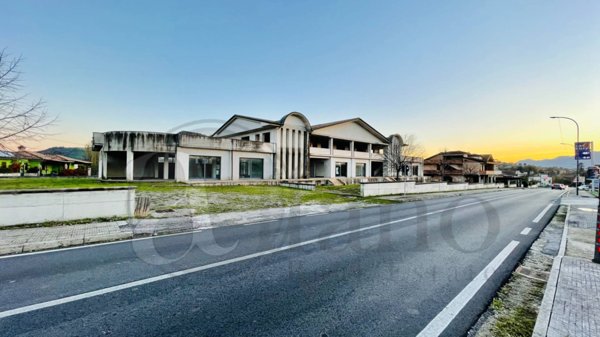 intera palazzina in vendita ad Arce