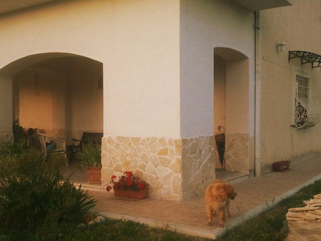 casa indipendente in vendita ad Arce in zona Isoletta