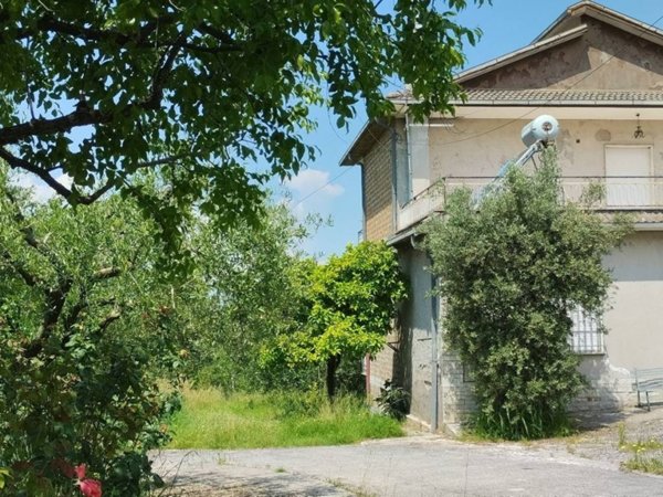 casa indipendente in vendita ad Arce