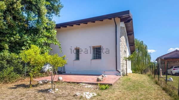 casa indipendente in vendita ad Arce