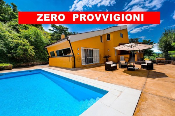 casa indipendente in vendita ad Arce in zona Colleolivo