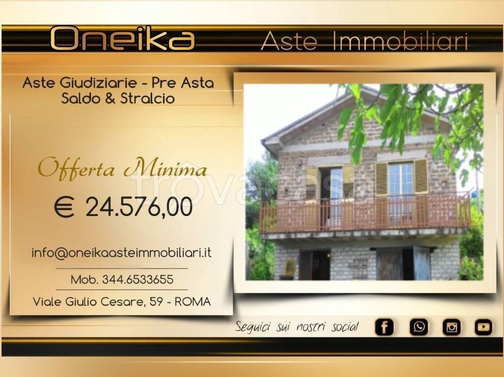 casa indipendente in vendita ad Arce in zona Collenoci