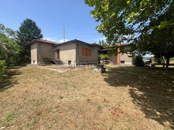 casa indipendente in vendita ad Arce