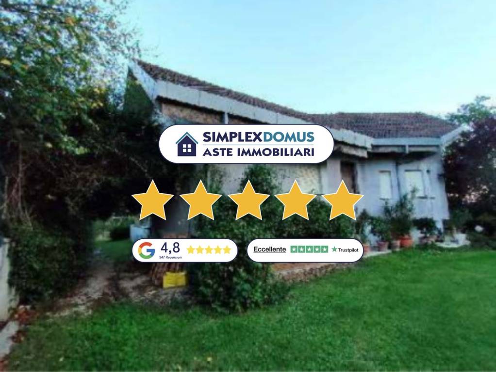 casa indipendente in vendita ad Arce in zona Fontanelle