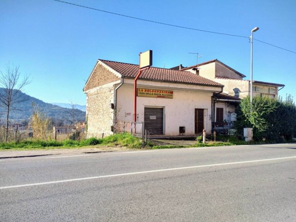 trivano in vendita ad Arce