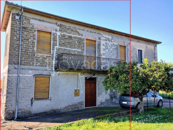 casa indipendente in vendita ad Arce