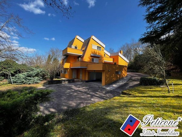 casa indipendente in vendita ad Arce