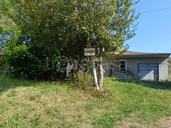 casa indipendente in vendita ad Arce