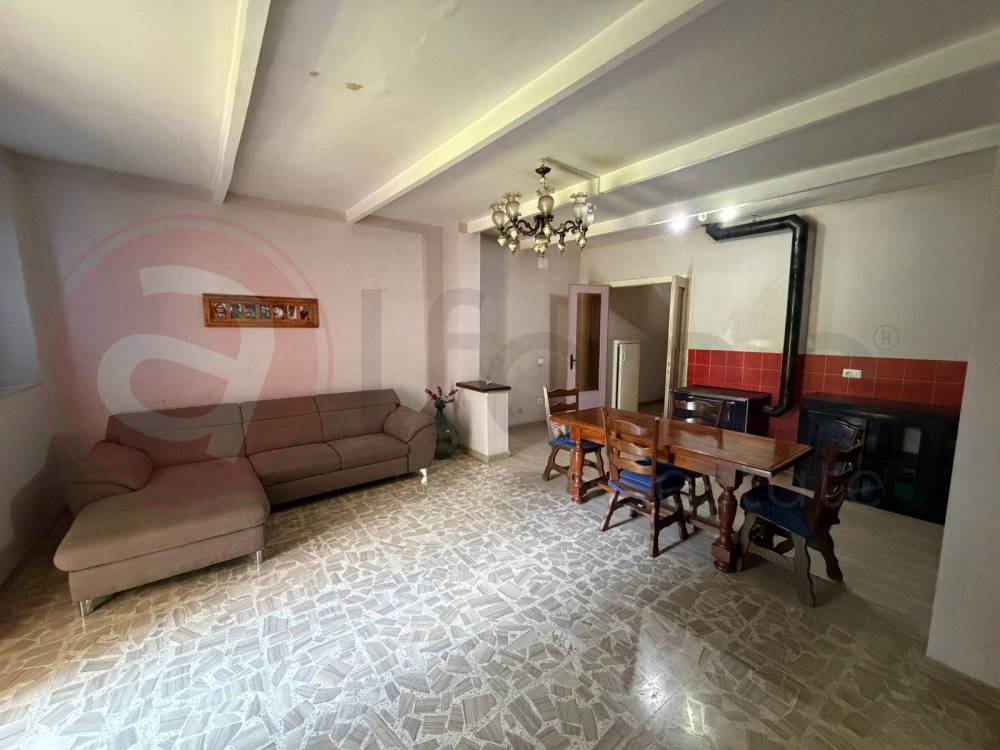 casa indipendente in vendita ad Arce in zona Fontanelle