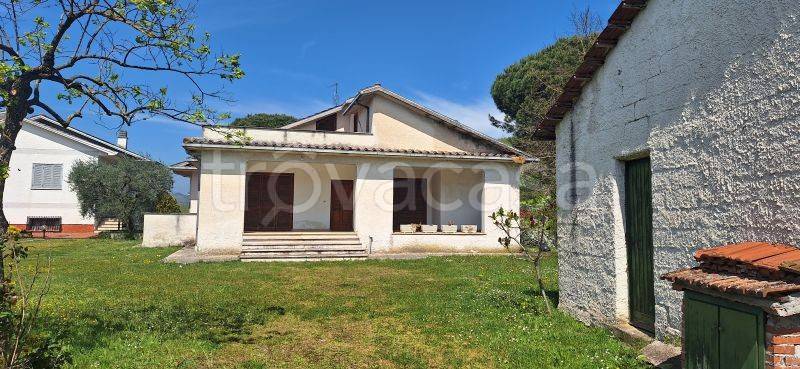 casa indipendente in vendita ad Arce