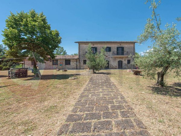casa indipendente in vendita ad Arce in zona Campostefano