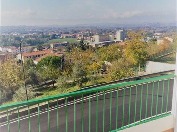 appartamento in vendita ad Arce in zona Collenoci
