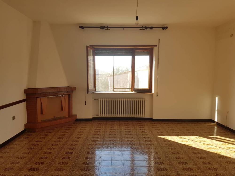 appartamento in vendita ad Arce in zona Stazione di Arce
