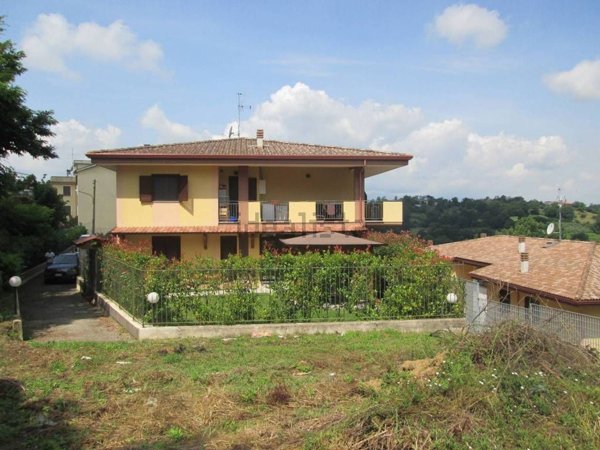 appartamento in vendita ad Arnara