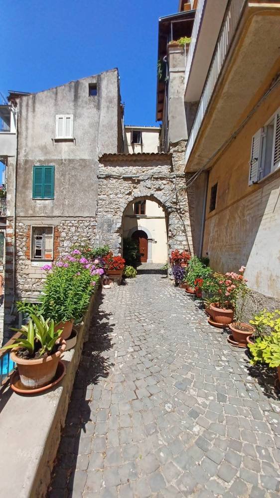 appartamento in vendita ad Arnara