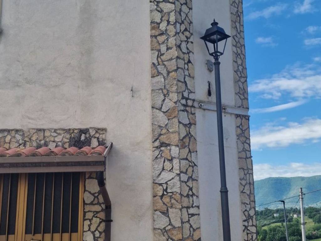 casa indipendente in vendita ad Arnara