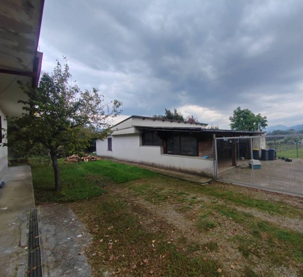 casa indipendente in vendita ad Arnara