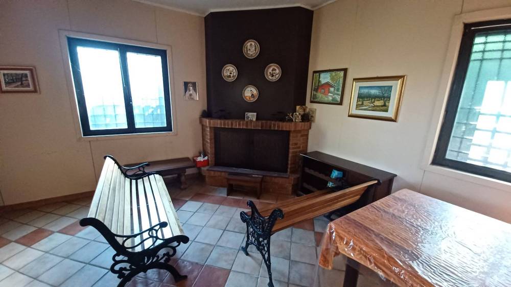 casa indipendente in vendita ad Arnara