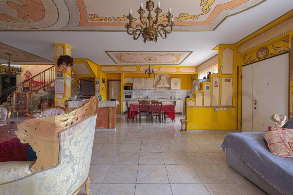 casa indipendente in vendita ad Arnara