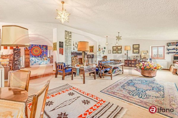 casa indipendente in vendita ad Arnara