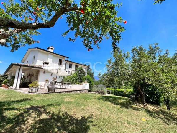casa indipendente in vendita ad Arpino